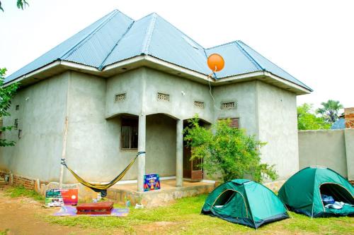 Kasese Otro | Gilazio home stay