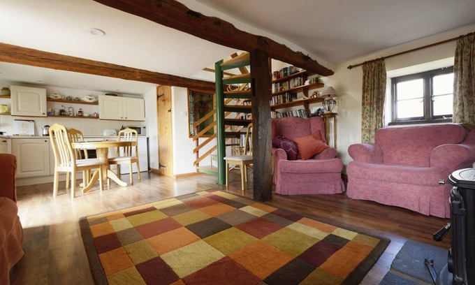 Trecastle Cabaña | Gilfach Farm Holiday Accommodation