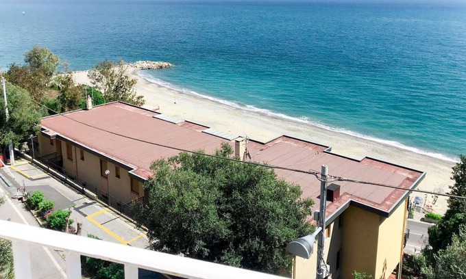 Bergeggi Casa | Giorgia (BGB100) by Interhome