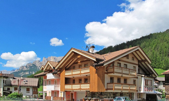 Fontanazzo Apartamento | Giovanni (CPO359) by Interhome