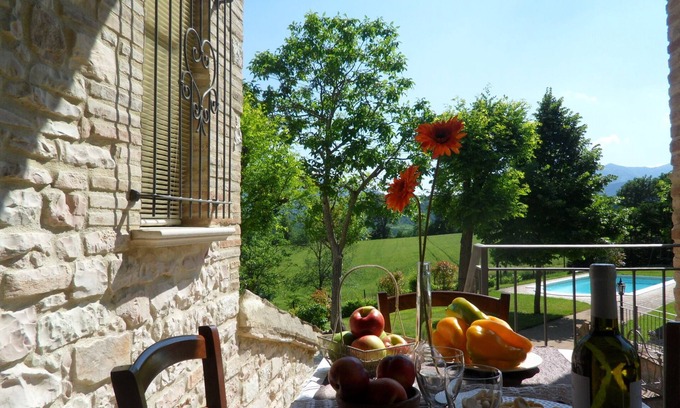 Cagli Casa | GIRASOLES (Apartamento para 4 p)