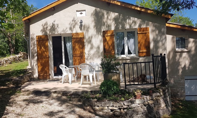Lalbenque Cabaña | Casa rural de 40 m2 independiente, tranquila asegurada, animales aceptados.