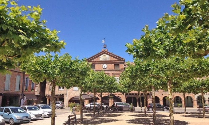 Parisot Casa | ALQUILER 6 PERSONAS CON PISCINA EN EL PAÍS - ÁREA ALBI-TOULOUSE