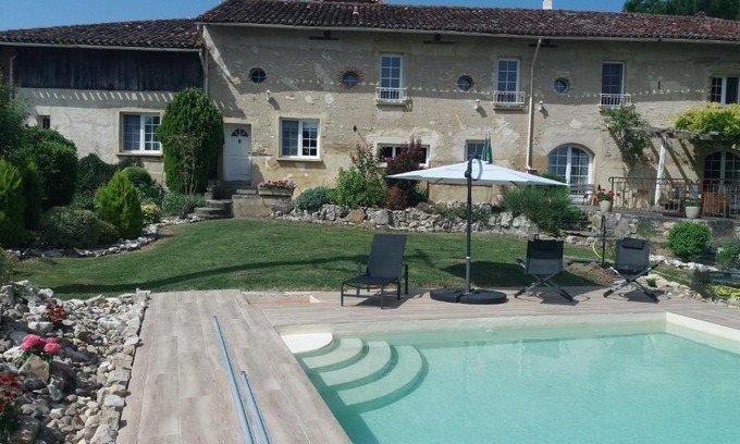 Saint-Nicolas-de-la-Grave Apartamento | GITE Abeille-Soleil