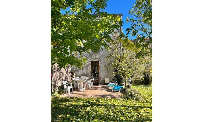 Avene Cabaña | Gite abeille, Comfortable and quiet house