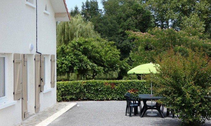Angoume Casa | Casa rural Angoumé, 2 dormitorios, 5 personas