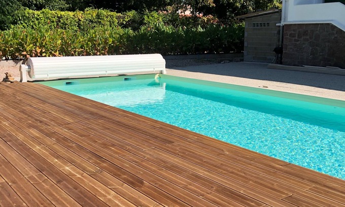 Labouheyre Casa | Gite art Déco 5 Chambres Piscine et Tennis Partagés