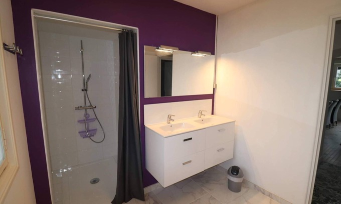 Rigny-Usse Casa | Gîte at the foot of the Loire bike trail