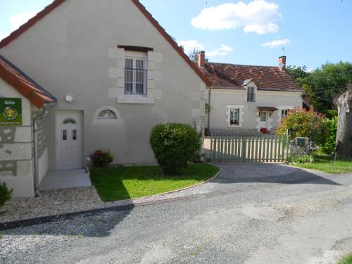 Faverolles Casa | Gite Chambres d Hotes des Péguets