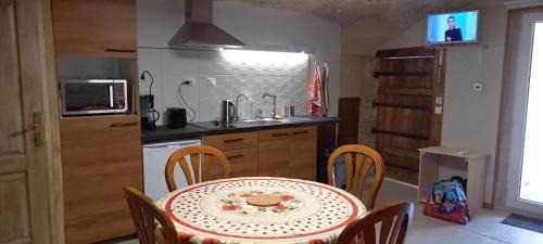 Civray-de-Touraine Casa | gite-civray-de-touraine TROGLO de Denise