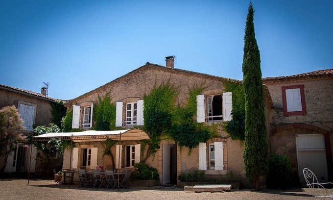 Salleles-Cabardes Otro | Gite Cour: casa familiar para 10 personas