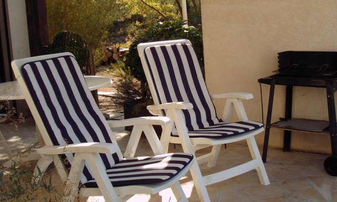 Nevian Cabaña | ENCANTO RURAL - pinar, piscina privada - cerca de Narbonne Aude -