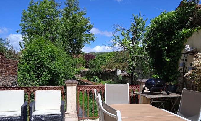 Nolay Casa | Gite de Charme Proche Santenay