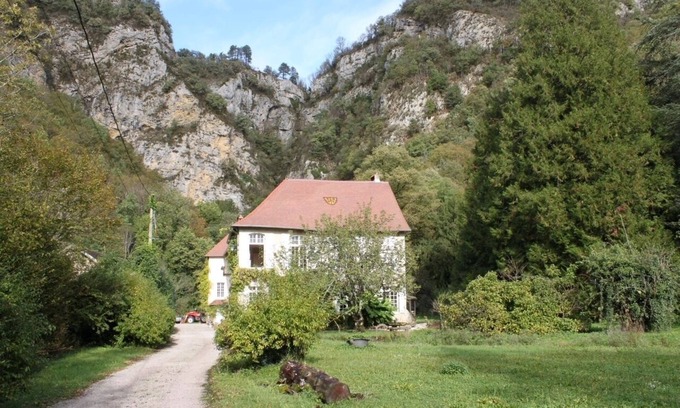 Salins-les-Bains Casa | Gite DE Gouailles Ancienne Abbaye Pleine Nature Piscine Intérieure Chauffée