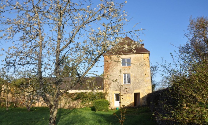 Nolay Cabaña | Cabaña de la Torre de Prunevaux
