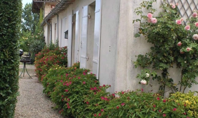 Sainte-Eulalie Casa | GITE DU CHATEAU LA BAROUTEYRE
