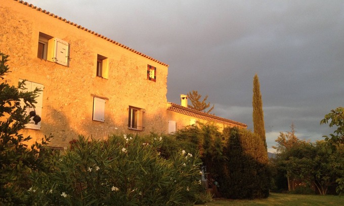 Sisteron Cabaña | Casa rural en casa de campo provenzal siglo XVII