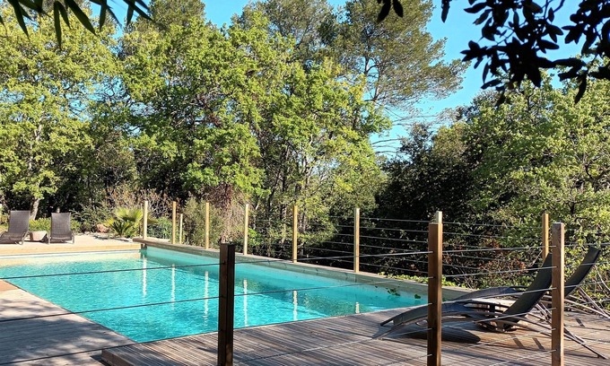 Besse-sur-Issole Casa | Gîte in the heart of nature and in absolute calm for couples (+ possibly young children)