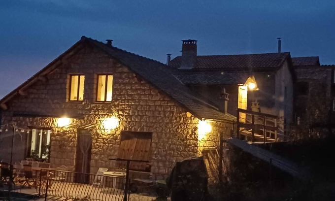 Mostuejouls Apartamento | Gîte L'Eolien, between Tarn and Causse!