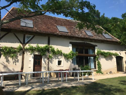 Saint-Laurent-des-Hommes Casa | Gite La Périgourdine