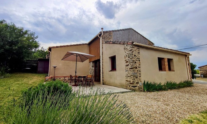 Le Loroux-Bottereau Cabaña | Gite La Maison du Héron Fou
