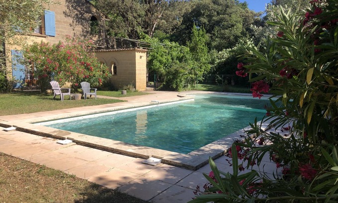 Castillon-du-Gard Villa | Villa "Manoir" cerca del Pont du Gard, parque de 6000 m², piscina privada