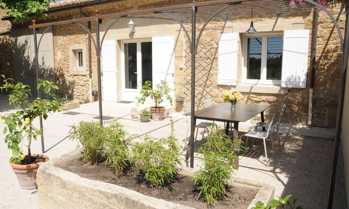 Althen-des-Paluds Casa | Gite Le 199