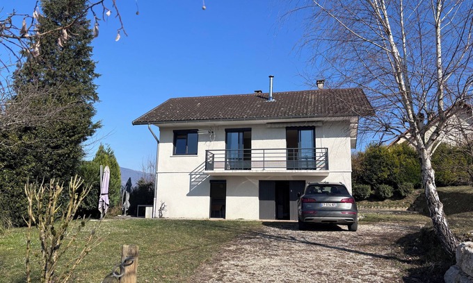 Chindrieux Casa | Gite "Le Châtilac" a stone's throw from Lac du Bouget