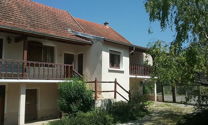 Laives Cabaña | Gite le Clos du bief ideal for family or friends
