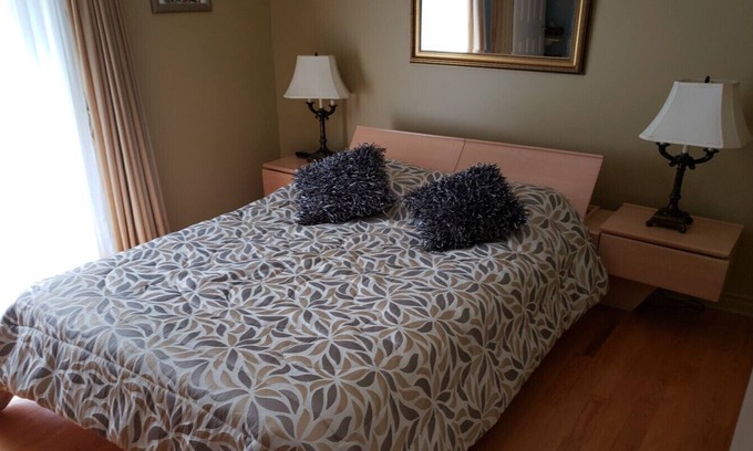 Mauricie Cama Y Desayuno | Gîte le Grandelinois - La Bolduc - Habitación con cama Queen