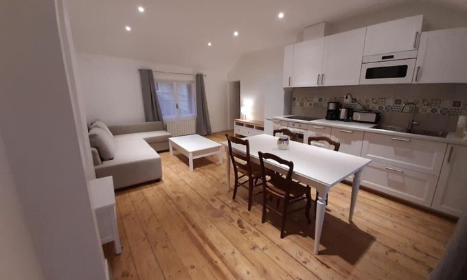 Albigny-sur-Saone Apartamento | Gite le haut des maraichers