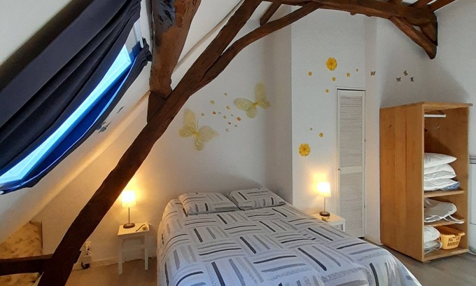 Fajoles Apartamento | Gite Le Lys (full accommodation).