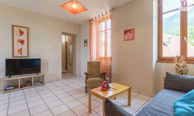 Thoiry Casa | Gite located 19km from Aillon le Jeune (family resort with 39km of slopes with the Margériaz) and 21
