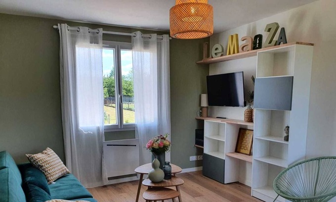 Saint-Remy-la-Varenne Casa | Gite Loire and Spa, Le Maoza