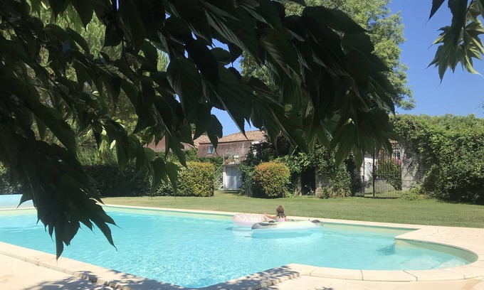 Agnac Apartamento | Gite luxury apartment - swimming pool, air conditioning, 2 bedrooms, 2 bathrooms, close to amenities