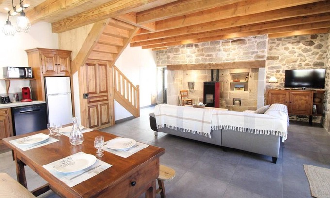 Mandailles-Saint-Julien Cabaña | Gite Mandailles-Saint-Julien, 2 bedrooms, 4 persons