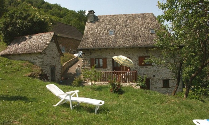 Montsalvy Cabaña | Gite Montsalvy, 3 bedrooms, 6 persons