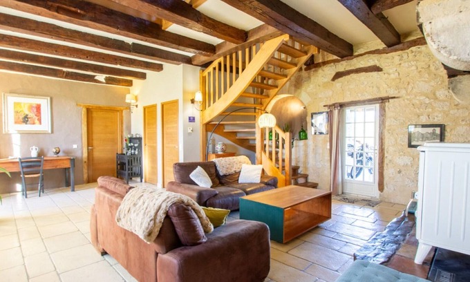 Leydou Cabaña | Gite Naussannes, 4 bedrooms, 8 persons