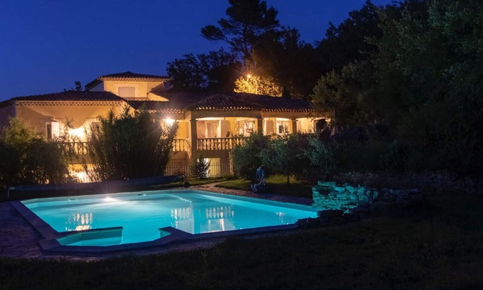 Saint-Julien Apartamento | Casa rural de 50 m2 en la planta baja de la villa.