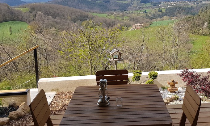 Vernoux-en-Vivarais Casa | GITE OF CHARACTER WITH EXCEPTIONAL VIEW