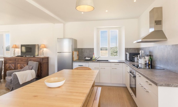 Prunay-en-Yvelines Cabaña | Gite Prunay-en-Yvelines, 4 bedrooms, 9 persons