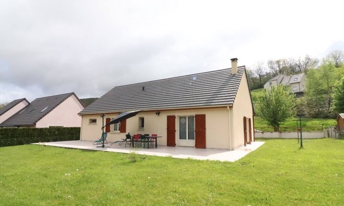 Riom-es-Montagnes Cabaña | Gite Riom-ès-Montagnes, 3 bedrooms, 5 persons