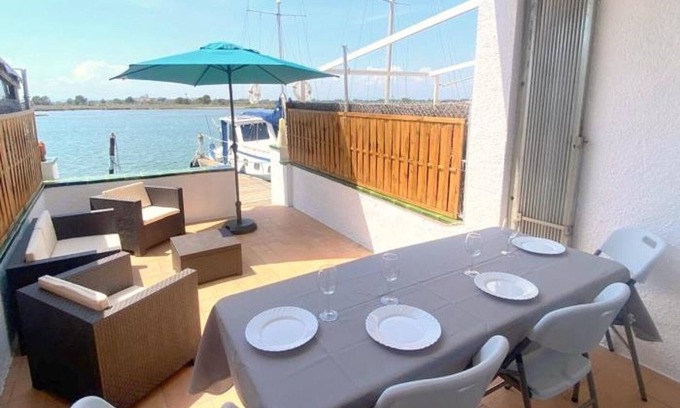 Santa Margarida Cabaña | Gite Roses, 5 bedrooms, 8 persons