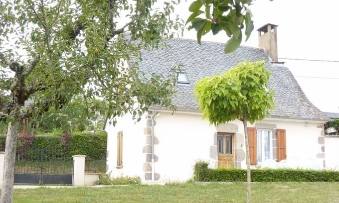 Saint-Martin-Cantales Cabaña | Gite Saint-Martin-Cantalès, 1 bedroom, 4 persons