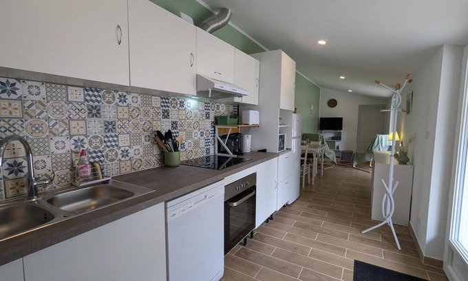 Saint-Cybardeaux Cabaña | Gite Saint-Cybardeaux, 1 bedroom, 2 persons
