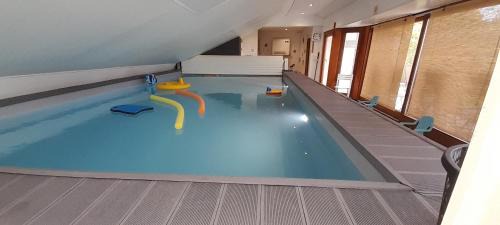 Audinghen Casa | Gite Troubadour - Cap Gris Nez - piscine