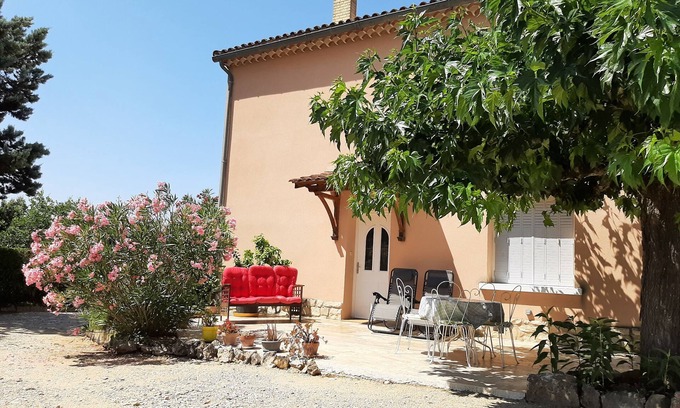 Mormoiron Apartamento | Gite Vue sur le Ventoux - 3* - Ideal for cyclists - Free private parking - Wifi