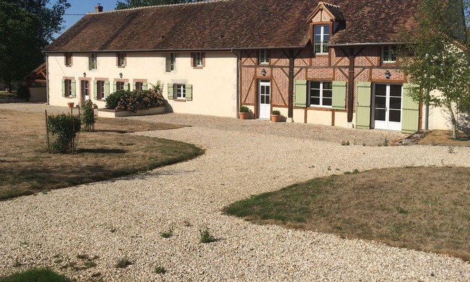 Thou Cabaña | GITES: SOLOGNE / PUISAYE / GUARDIA / OVEJA - cerca de SANCERRE