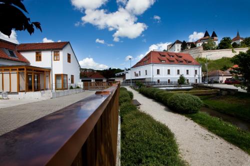 Veszprem Hotel | Gizella Hotel and Restaurant