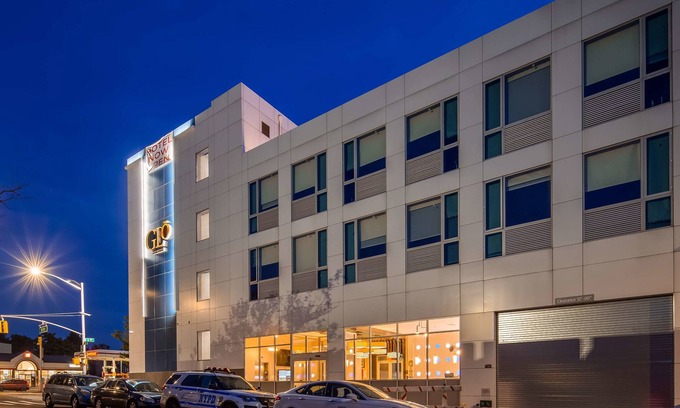 Greenwood Hotel | GLō Best Western Brooklyn NYC